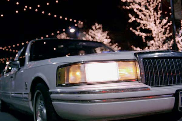 Austin Christmas Light Tours | Top Austin Limousines