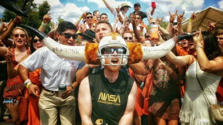 Austin Tailgating UT Game Bus Rentals